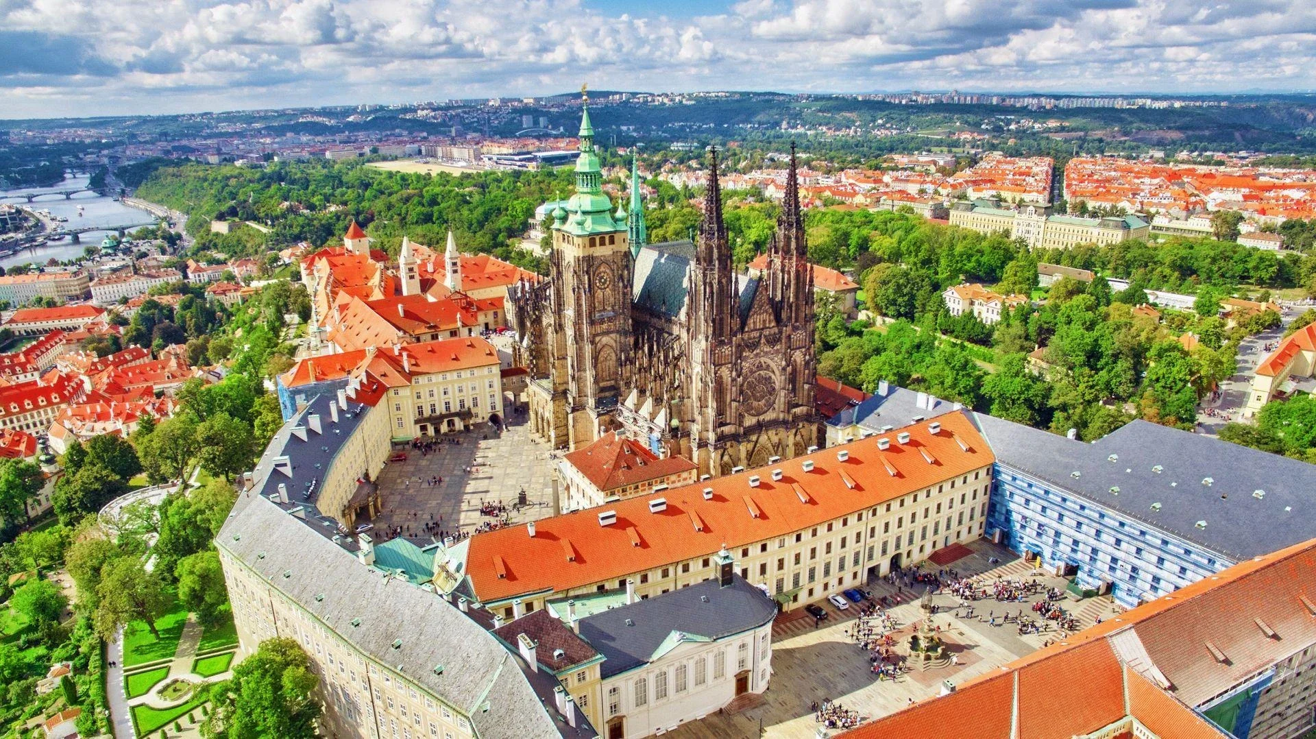 Praga: A Cidade das Cem Torres