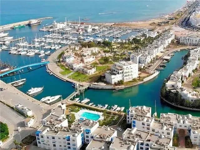 Hammamet: O Refúgio do Mediterrâneo Tunisino